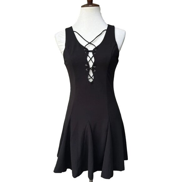 Tea & Cup Womens’s Black Lace Up Skater Mini Dress Size M - Picture 10 of 12